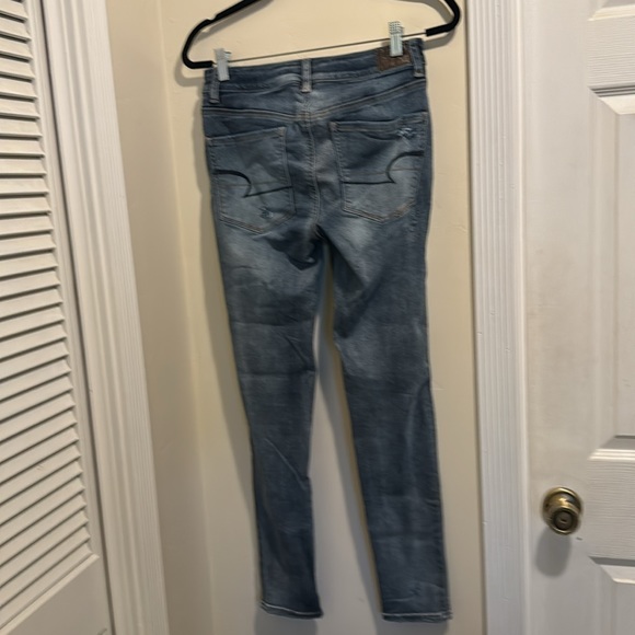 AEO hi rise distressed jegging - Picture 4 of 8
